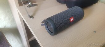 Reproduktor JBL FLIP 3 essential Bluetooth - 4
