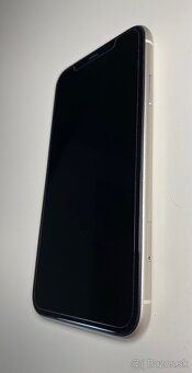 iPhone 11 White, batéria 87% - 4