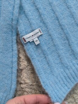 Dámsky šál Tommy Hilfiger - modrý - 4