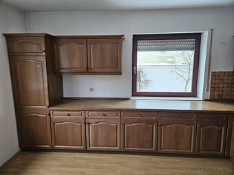 Masívna kuchynská linka z Nemecka so spotrebičmi - 4