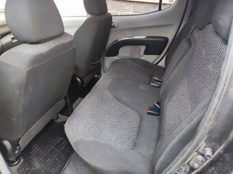 Predám Mitsubishi L200 - 4
