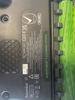 iRobot Roomba i7+ (7558) s Clean Base - 4