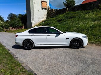 BMW Rad 5 530d xDrive 190kW, M-Packet - 4