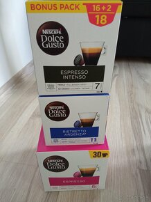 Kávovar  Dolce Gusto + 3 x káva - 4