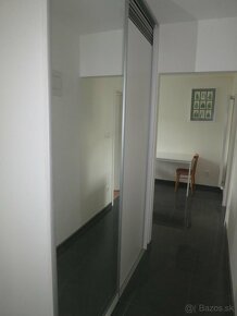 Nadherny zrekonstruovany 2 izb.byt v centre Ziliny - 4