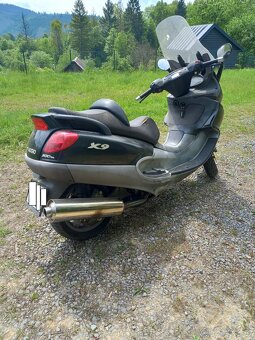 Piaggio X9 500 - 4