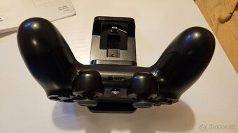 Predám PS4 500Gb - 4