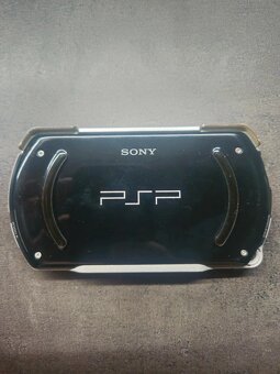 Predam PSP go - 4