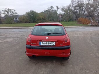 Predám Peugeot 206 1.1 - 4