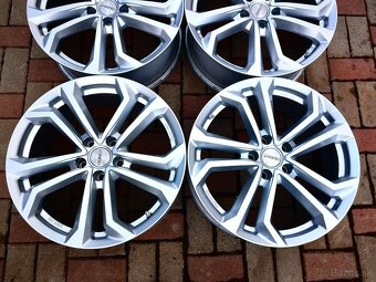 Dezent - Toyota Rav4, Honda 5x114,3 r19 - 4