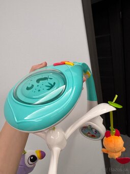 Hudobný kolotoč na postielku - 4