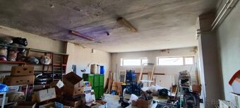 Budova na všeobecné obchodné využitie - 4