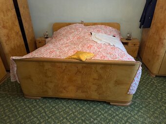 Starožitný spálňový set - 4