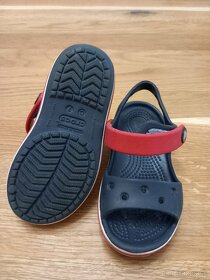 Sandálky crocs C7 - 4