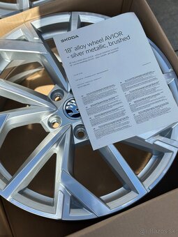 ✅ 5x112 r18 octavia model Avior cistonove zabalené - 4