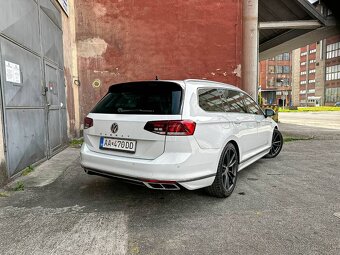 Volkswagen Passat Variant B8 2.0 TDI Comfortline R-Line DSG - 4