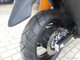 Suzuki DL 650 V-Storm - 4