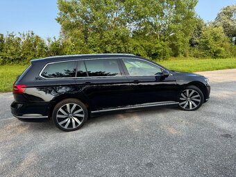Volkswagen Passat 2.0 BiTDI 176 kW 4MOTION 4x4 DSG - 4
