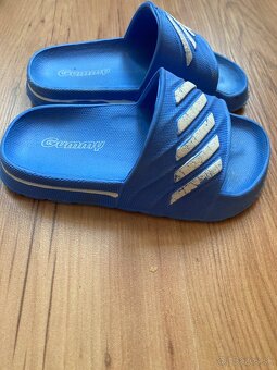Šľapky Adidas - 4