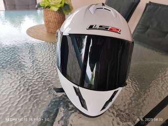 Predám prilbu na motocykel LS2 - 4