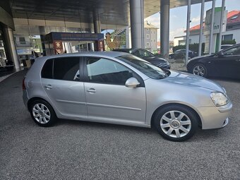 Volkswagen GOLF 77kW - 4