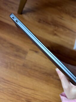 MacBook Air 2019 13” - 4