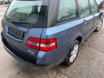 Predám náhradné diely na Fiat stilo 1,9jtd 59kw - 4