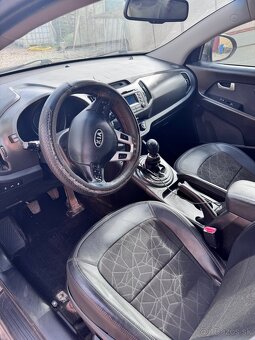 KIA sportage - 4