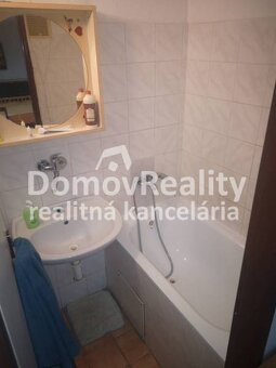 Byt – Garsónka 36 m2, Prievidza – ul. Vansová, zariadený, vy - 4