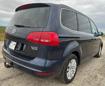 Volkswagen Sharan 2.0 CR 103kW,2011,7miest,keyless,210000km - 4