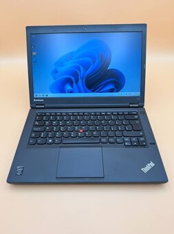 Notebook 14" Lenovo.Intel i5-4300M 2x2,60GHz.8gb ram.256SSD - 4