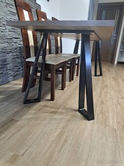 Jedálenský stôl - 4