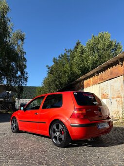 Volkswagen Golf IV 4 - 4