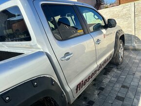 Amarok pick up 4x4 cena z novou STK emisnom - 4