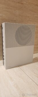 XBOX One S 500GB + Monitor + Ovládač +HDMI - 4