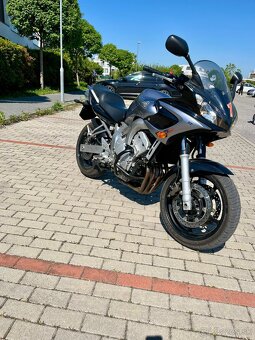 YAMAHA FZ6-S - 4