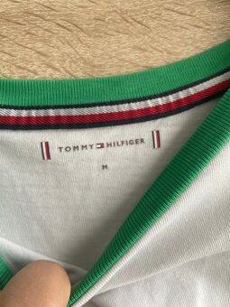 Tommy Hilfiger Sleepgear tričko – veľkosť M, mierne crop, bi - 4