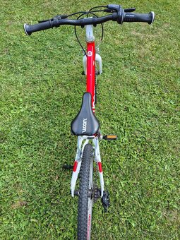Cerveny Woom 4, 20 palcovy - 4