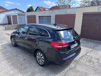 Kia Ceed SW 1.6crdi 100kw 7DCT - 4