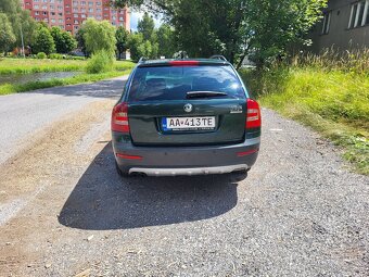 ŠKODA OCTAVIA SCOUT 2.0TDI 103 KW 4x4 - 4