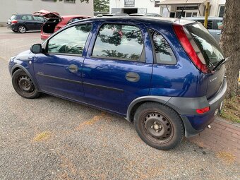 Predám Opel Corsa C 1.2 B R.V. 2002 . - 4