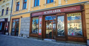 Prenájom komerčných priestorov v centre mesta Spišská Nová V - 4