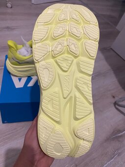 Hoka Clifton 10 vel.44 - 4