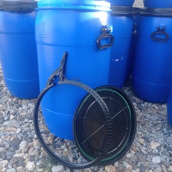 Plechové a plastové sudy - 4