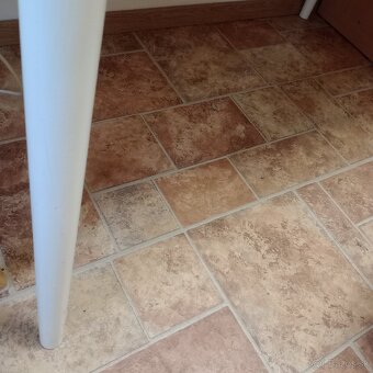 Veľký rozťahovací jedálenský stôl - 4