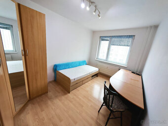 Veľkometrážny 3-IZB.  BYT, Balkón, Pivnica, 78 m2, Topoľčany - 4