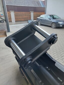 Hydraulická svahovacia lyžica na bager 20-25 ton skladom - 4