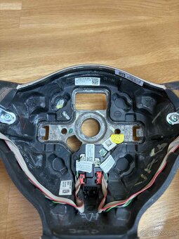 Vw multifunkcny skoseny sportovy volant R Line - 4