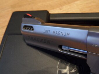 TAURUS 627 Tracker .357Magnum - 4