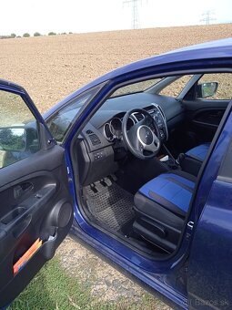 Kia Venga 1,4 CVVT 40.000 km - 4